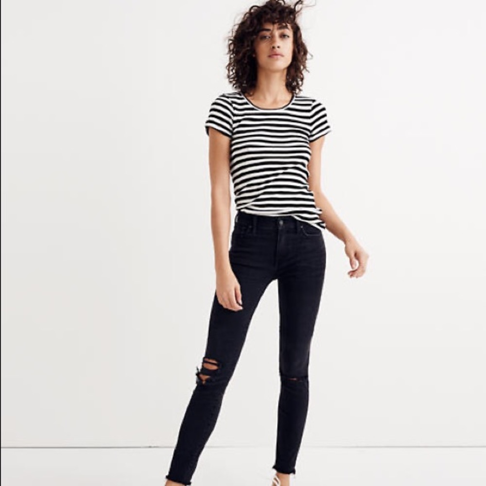 Madewell 10” High Rise Ripped Cropped Skinny Jeans